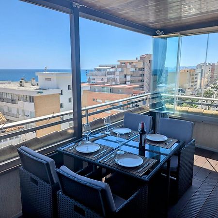 Modern Penthouse Apartment - 1 Min From The Beach Фуeнхирола Екстериор снимка